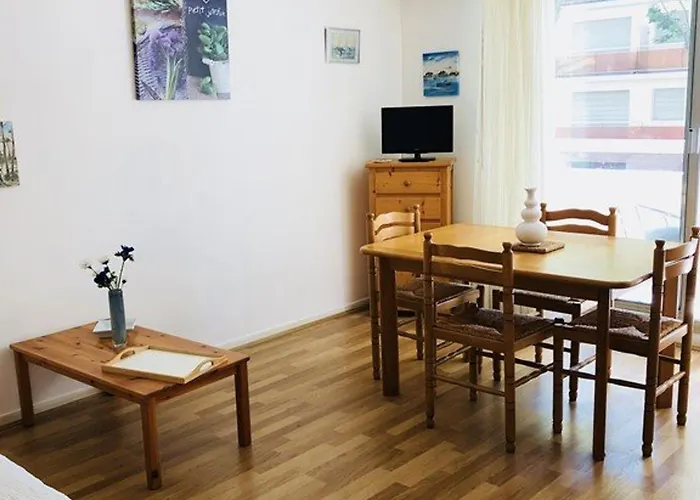 アパート T3 Centre-ville, 280m De La Plage, Parking, Proche Gare, Balcon - Fr-1-433-4 *